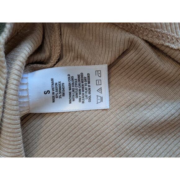 Aero Seriously Soft Beige V Neck Long Sleeve Solid Women Neckline Small - Picture 7 of 7